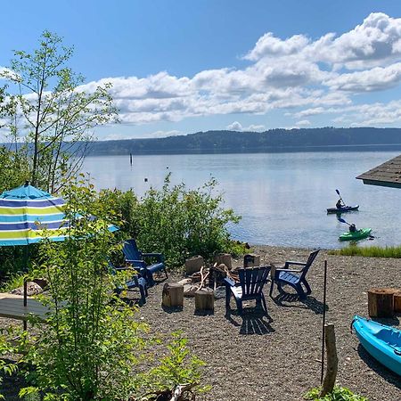 Relaxing Getaway On A Private Beach In Shelton! Exterior photo