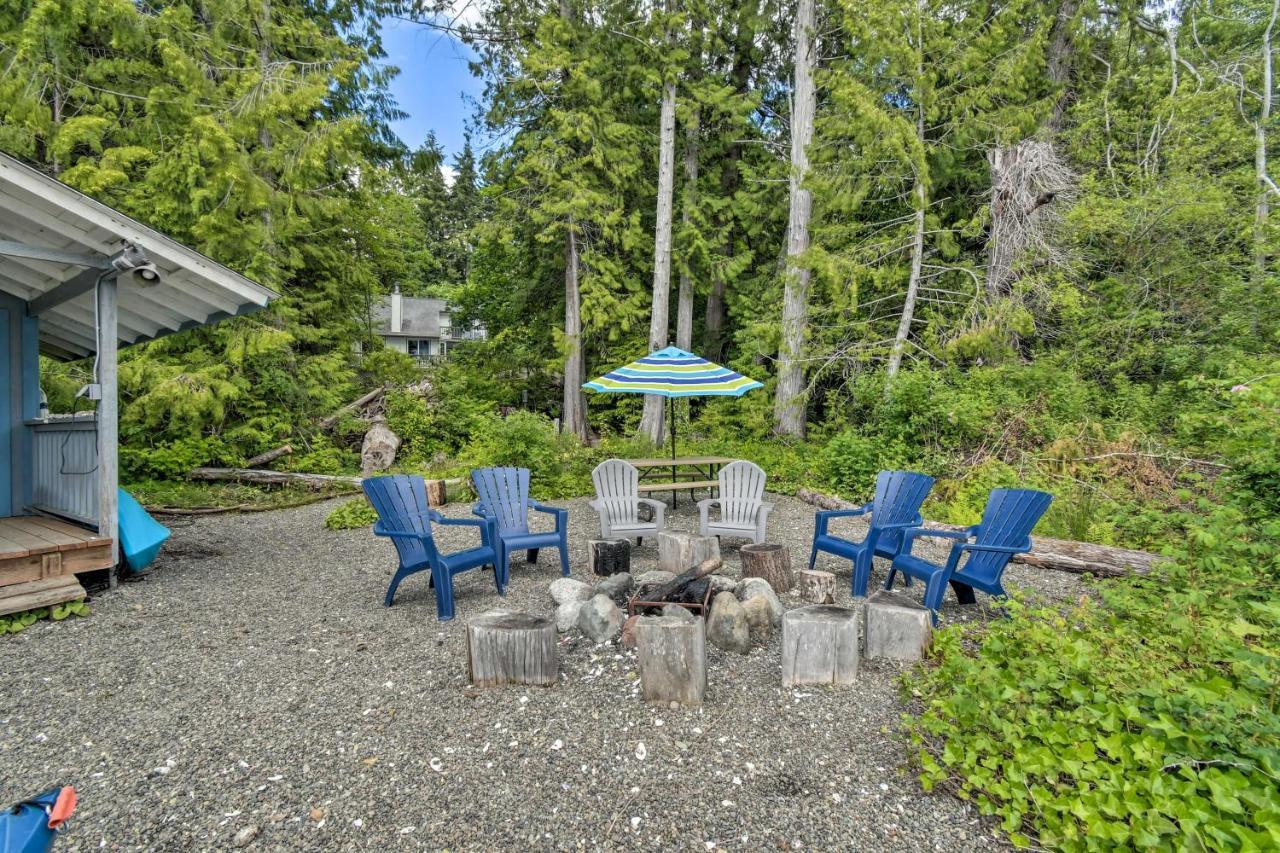 Relaxing Getaway On A Private Beach In Shelton! Exterior photo